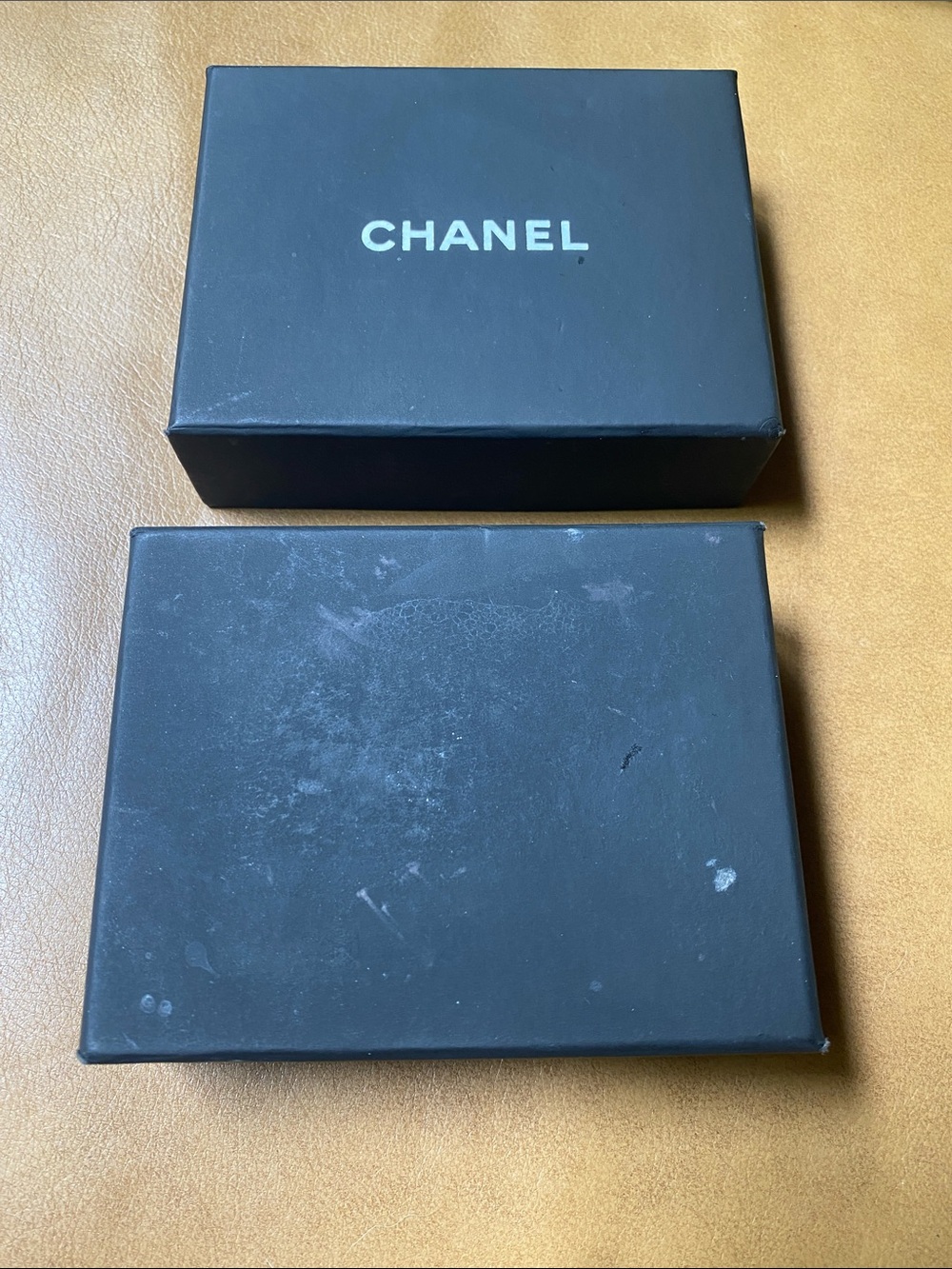 Chanel box and jewelry case used - Picture 6 of 6